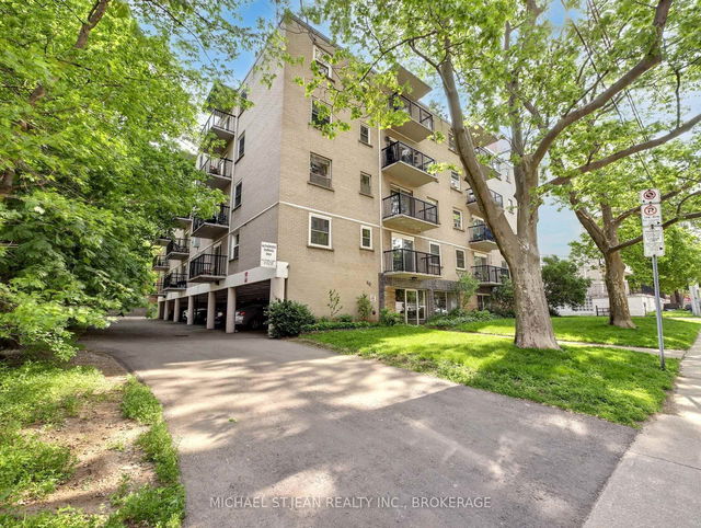 307 - 40 Robinson Street