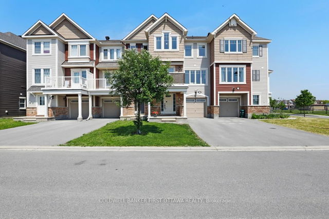 271 Brassy Minnow Crescent
