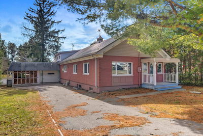 375 Bloomfield Main St, Prince Edward County - Bloomfield Ward