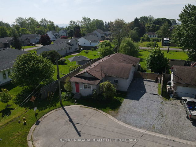 39 Longtent Avenue