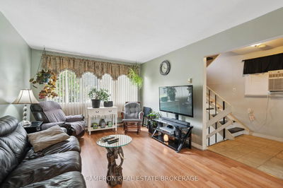 680 Glengarry Blvd, Cornwall - Cornwall image-0-4