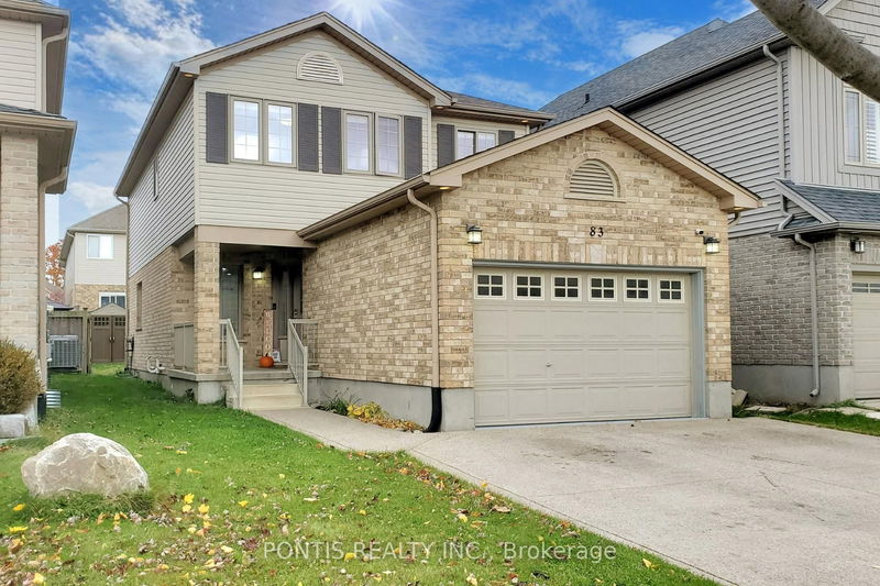 83 Hinrichs Cres, Cambridge -  image-0-0