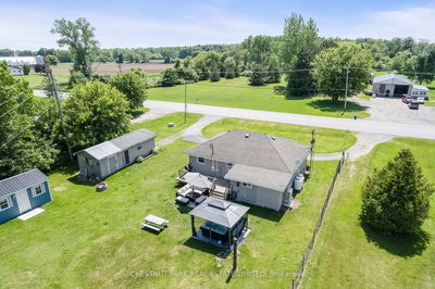 1805 County Road 10, Prince Edward County - Athol Ward image-0-2