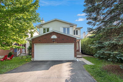 2044 Wildflower Dr, Orleans - Queenswood Heights South