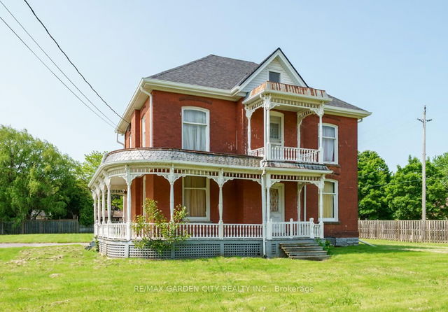 122 MAIN Street