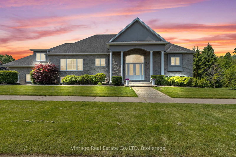 3689 Cardinal Dr, Niagara Falls - Mt. Carmel image-0-0
