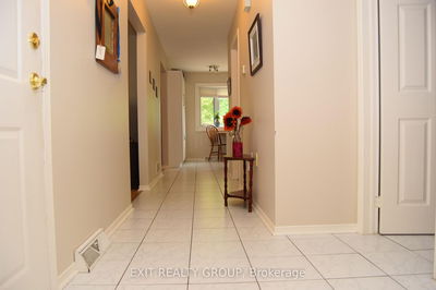9 Empire Blvd, Prince Edward County - Wellington Ward image-0-1