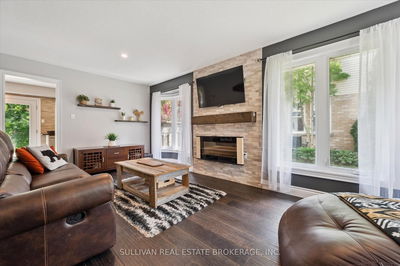 72 Middlemiss Cres, Cambridge -  image-0-2