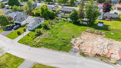 105 Alma St, North Grenville - Kemptville image-0-2