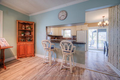309 Christopher Dr, Cambridge -  image-0-3
