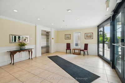 Unit 415 — 308 Watson Pkwy, Guelph - Grange Road image-0-1