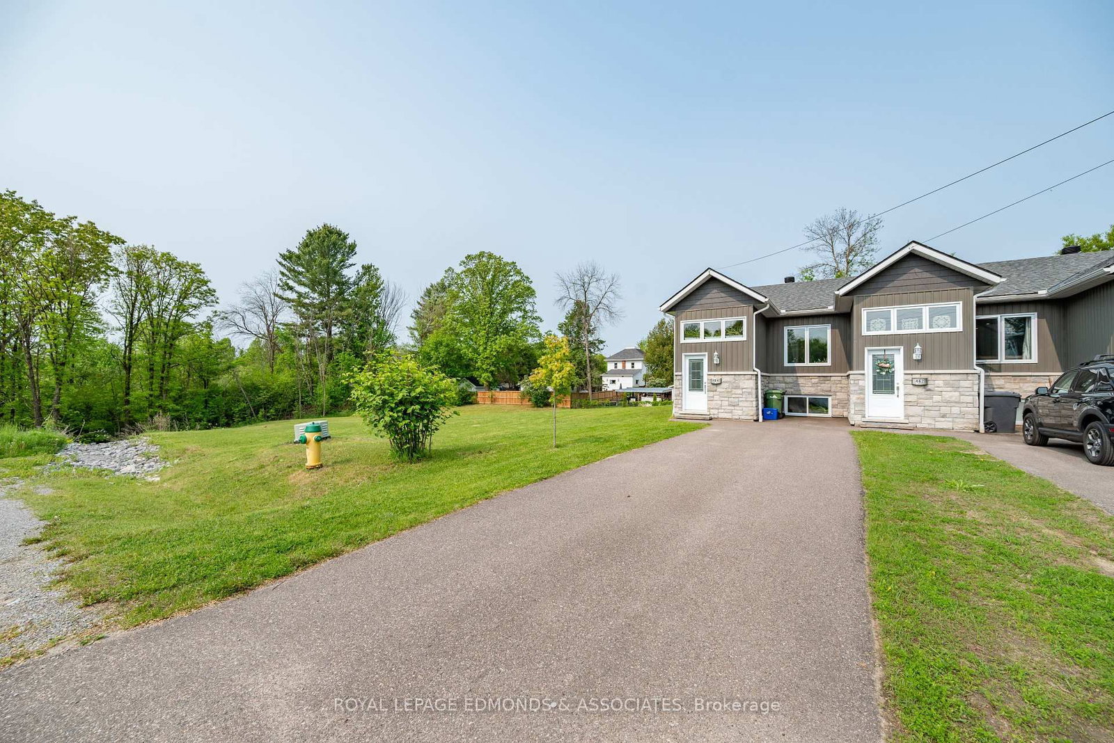 Listing Image 40