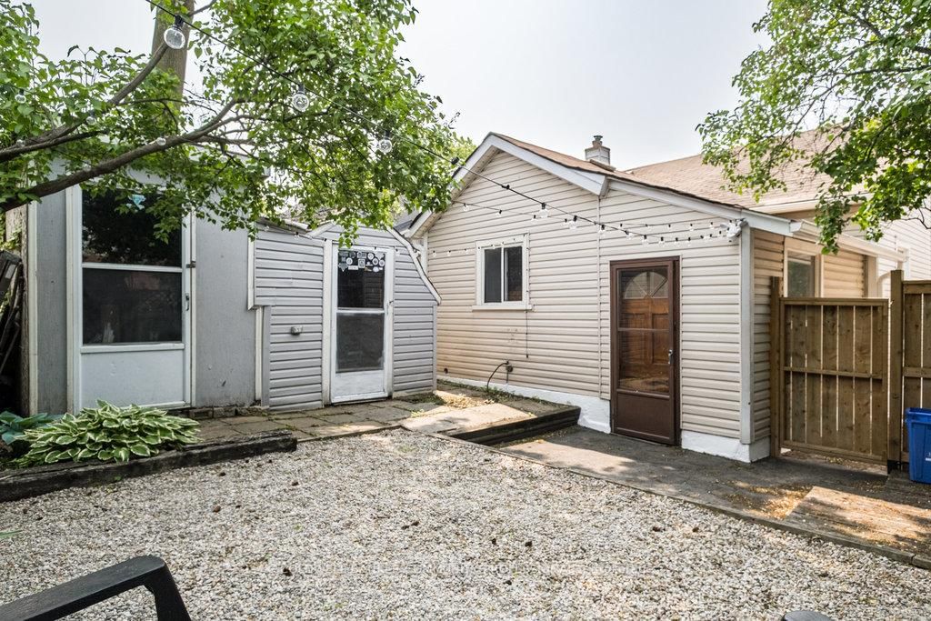 Listing Image 44