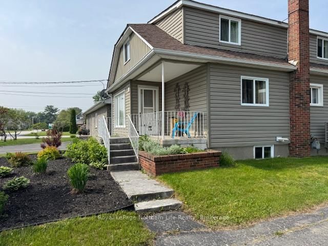 Listing Image 6