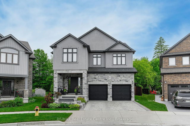925 Deer Creek Court