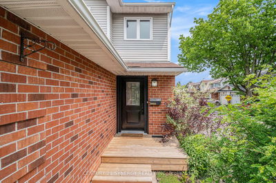 6422 Timothy Crt, Orleans - Convent Glen North image-0-2
