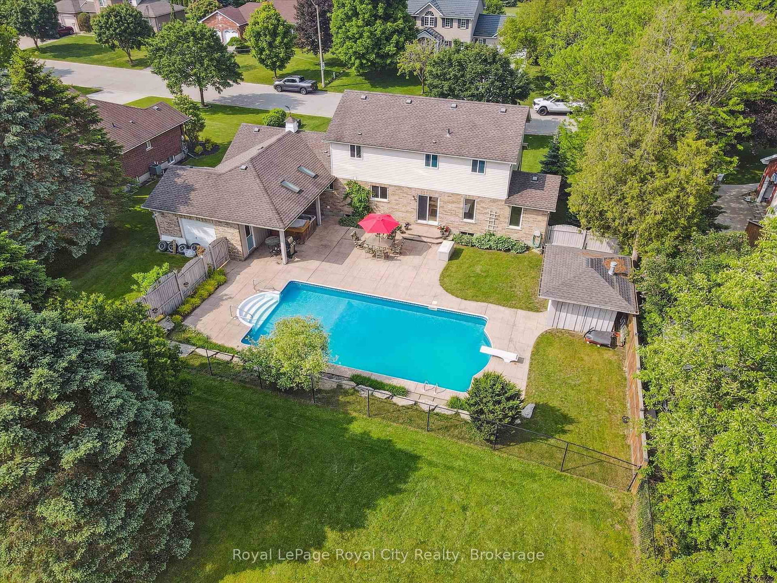 Listing Image 4