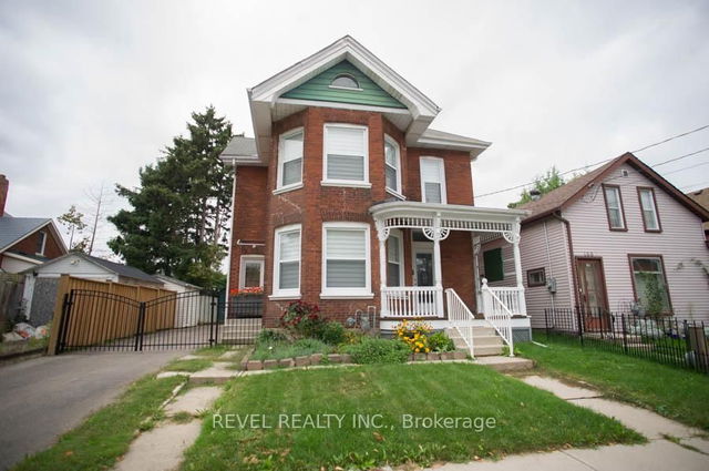 166 Brock Street