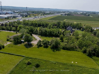 4613 N Service Rd, Lincoln - Lincoln Lake image-0-3