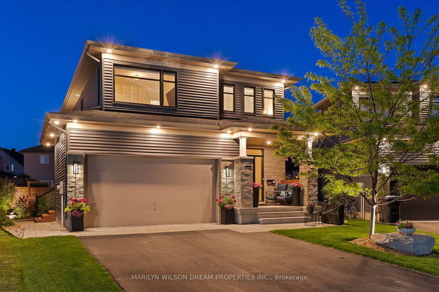 228 Onyx Crescent
