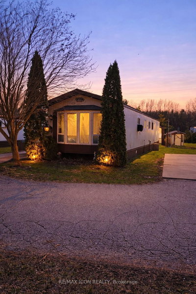 34 - 9839 Lakeshore Rd | Lambton Shores | Image