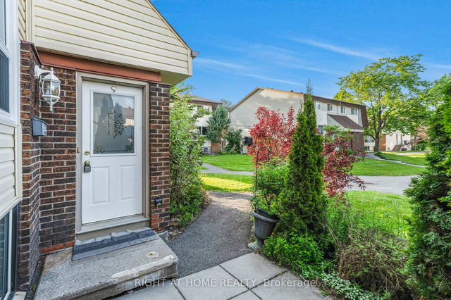 23D Forester Crescent