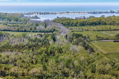19487 Loyalist Pkwy, Prince Edward County - Hillier Ward image-0-2