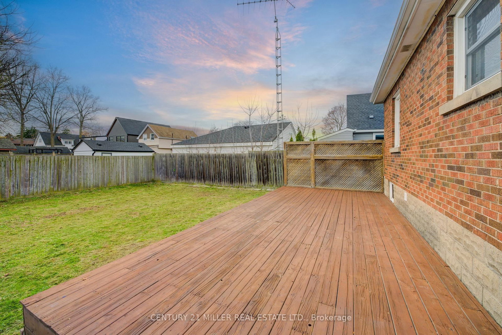 Listing Image 32