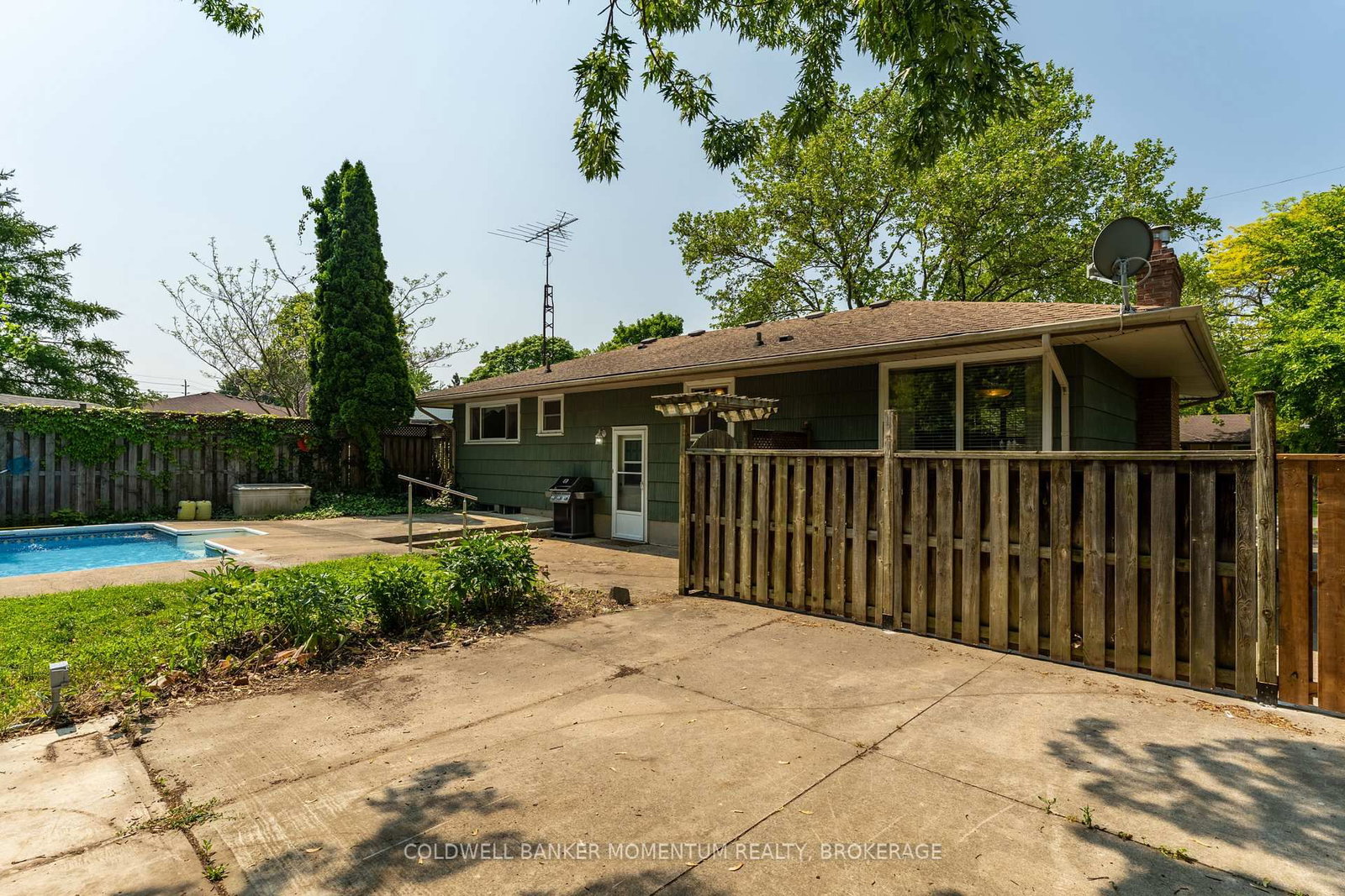 Listing Image 41