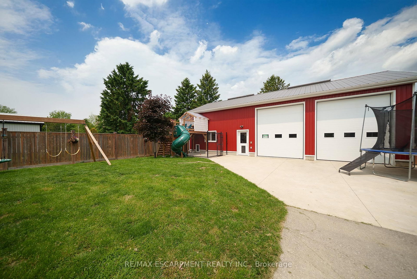 Listing Image 37