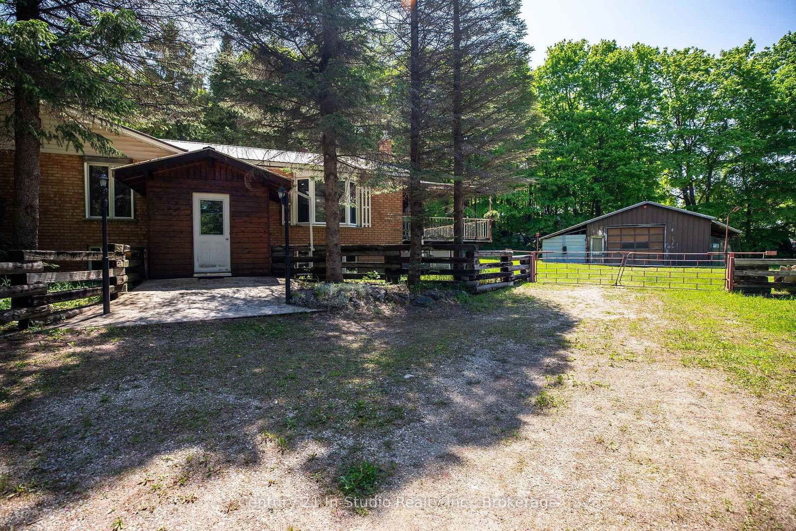 Listing Image 6