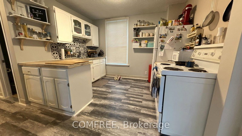 463 Division St, Cobourg, K9A 3S1 | Image 3