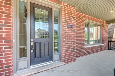 220 Strachan St, Port Hope - Port Hope image-0-3