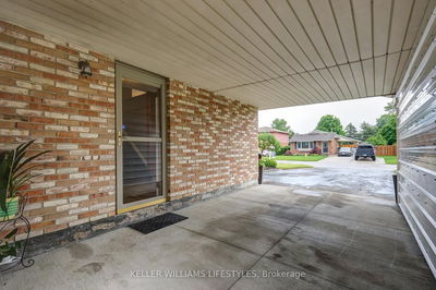 17 Sharpe Dr, Strathroy-Caradoc - SW image-0-3