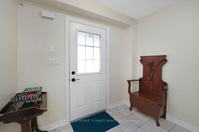 Unit 40 — 570 Linden Dr, Cambridge -  image-0-3