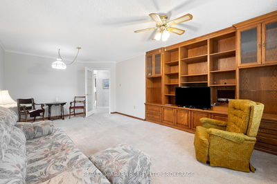 Unit 2 — 10 ELDERWOOD Dr, St. Catharines - Grapeview image-0-3