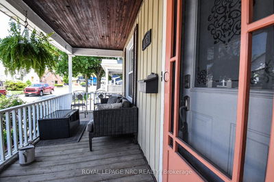 116 Lowell Ave, St. Catharines - Downtown image-0-2