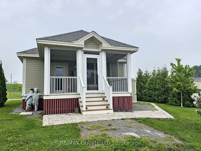 16 Butternut Lane, Prince Edward County - Athol Ward image-0-1