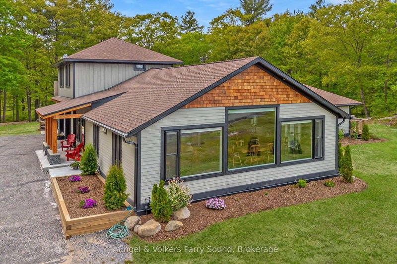 49 Regency Dr, Seguin, P2A 0B2 | Image 2