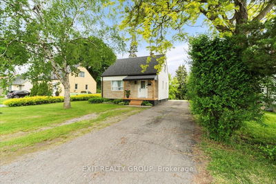 220 Pine St, Belleville -  image-0-2