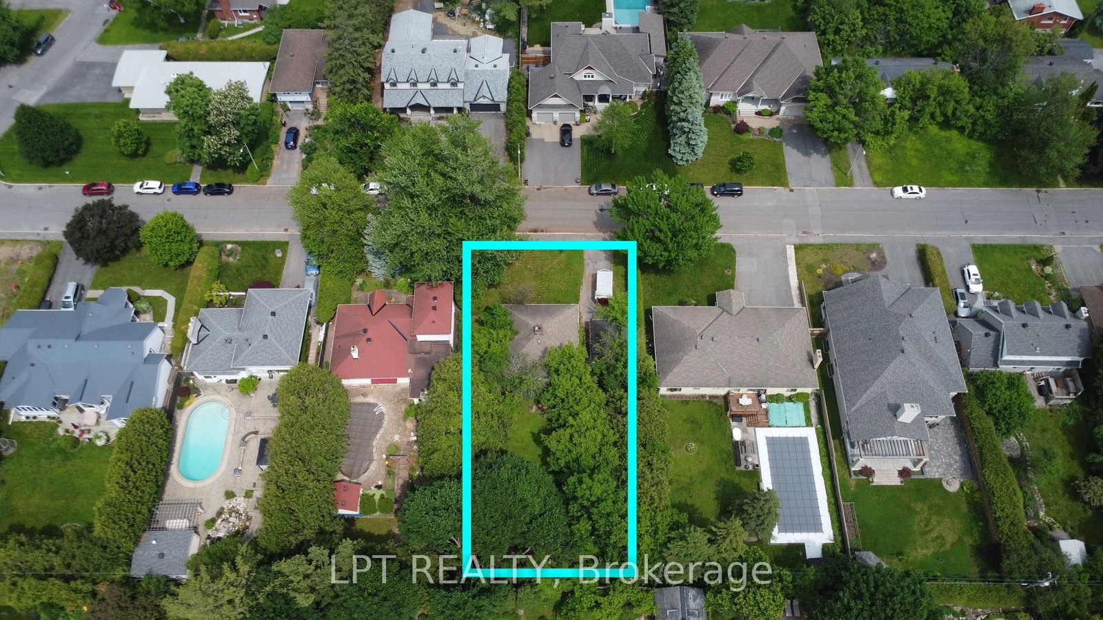 Detached House for sale at 868 Mountainview Avenue, Ottawa, Ontario, K2B 5G2 - Whitehaven - MLS: X12202668