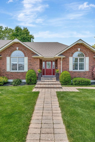 3 Hazel Crt, Belleville - Belleville Ward image-0-1