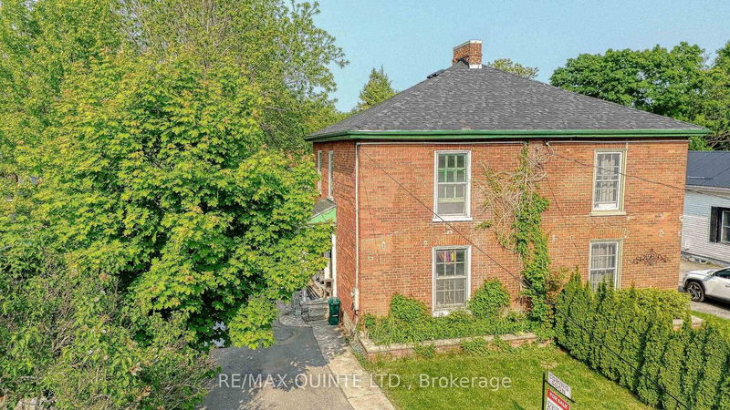 275 Charles St, Belleville - Belleville Ward image-0-0