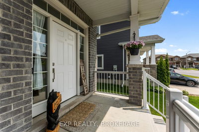 107 Hazlett St, Loyalist - Amherstview image-0-3