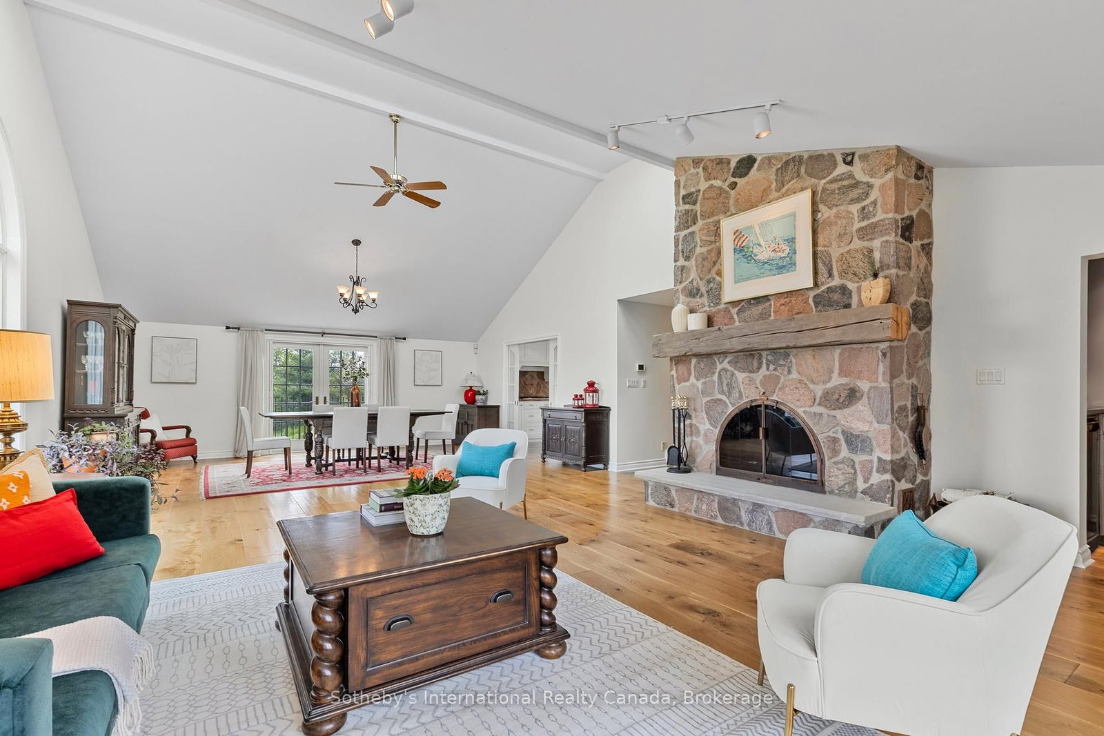 Listing Image 21