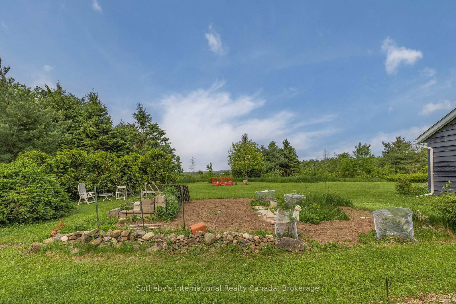 Listing Image 42
