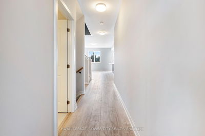 404 Patrick St, North Grenville - North Grenville Twp (Kemptville South) image-0-4