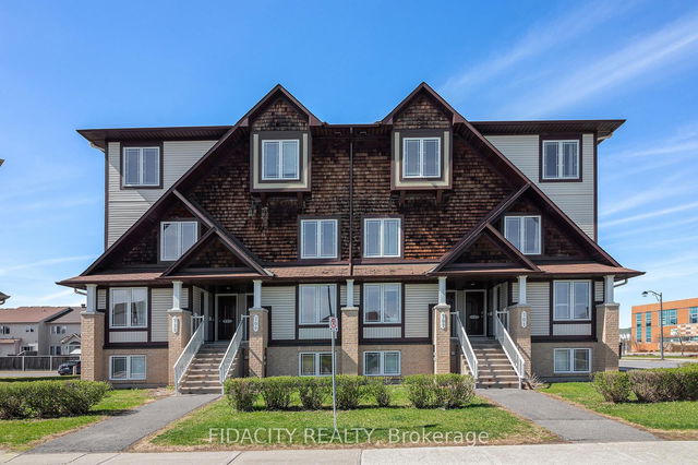 3 - 711 Lakeridge Drive