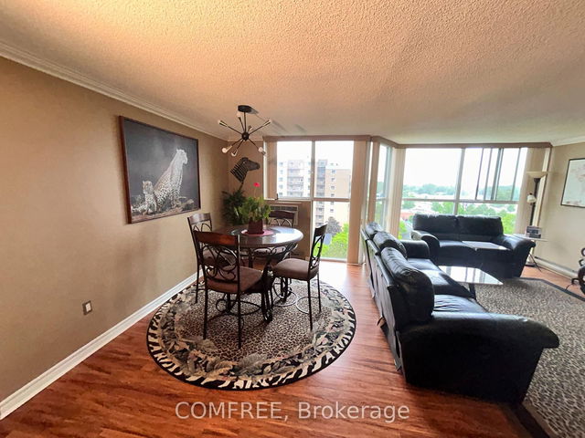 809 - 127 Belmont Drive