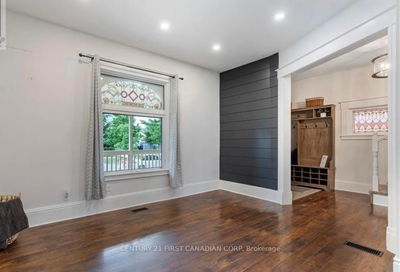 6 Mabel St, St. Thomas - SW image-0-4